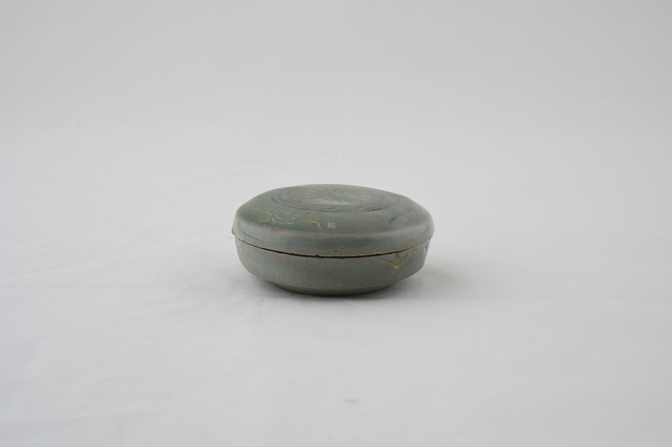 청자 상감 국화 당초무늬 합  